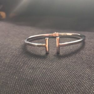 T Wire Bracelet